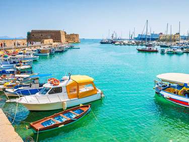 Along the Coast of Crete: from Heraklion to Platanias