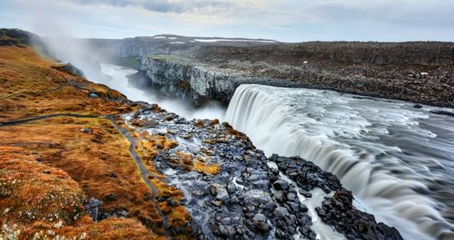 Dettifoss waterfall in Jokulsargljufur National Park, Iceland © Smit/Shutterstock