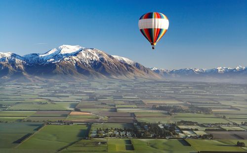 Hot air Balloon near Methven, Canterbury Plains, South Island, New Zealand