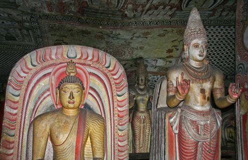 Cave 2, Dambulla cave temples
