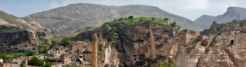 Ruins of old bridge and fortress at Hasankeyf, Eastern Anatolia, Turkey