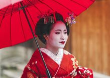 kyoto-geisha-shutterstock_548562244