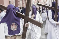 Easter procession, Sevilla, Spain © Shutterstock