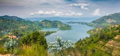 rwanda-kivu-lake-shutterstock_711241681