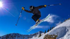 Teenager ski jumping in Alta, Utah © CSNafzger/Shutterstock